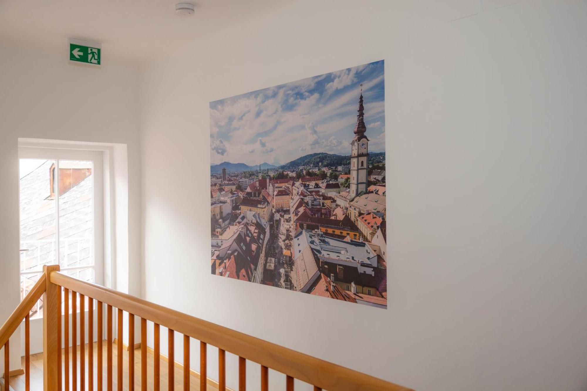 Cityhotel Am Domplatz Self-Checkin Klagenfurt am Woerthersee Exterior foto